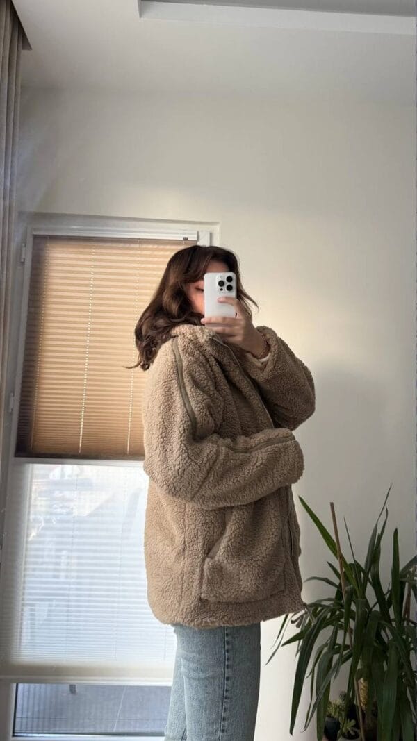 Fluffy Teddy Oversize Jacket - Image 4